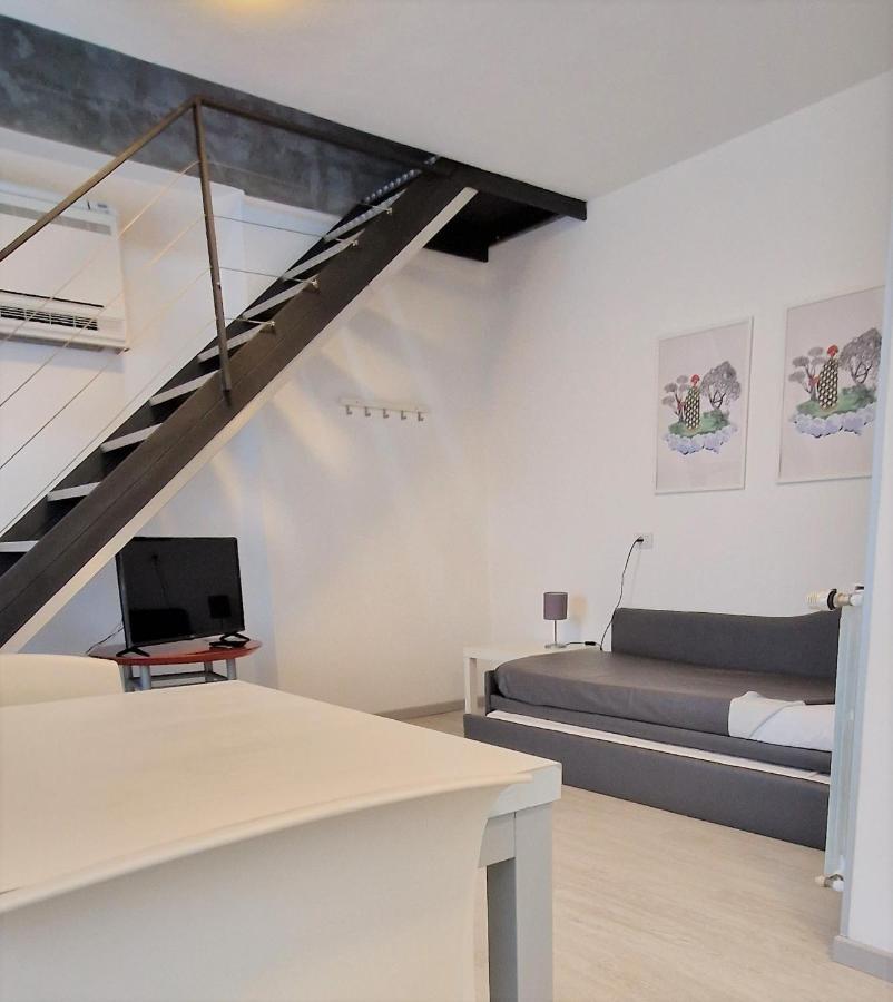 Residenza XX Settembre Daire Maslianico Dış mekan fotoğraf