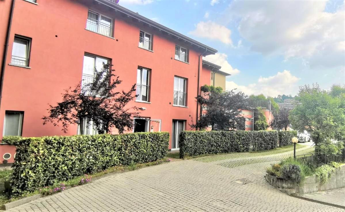 Residenza XX Settembre Daire Maslianico Dış mekan fotoğraf
